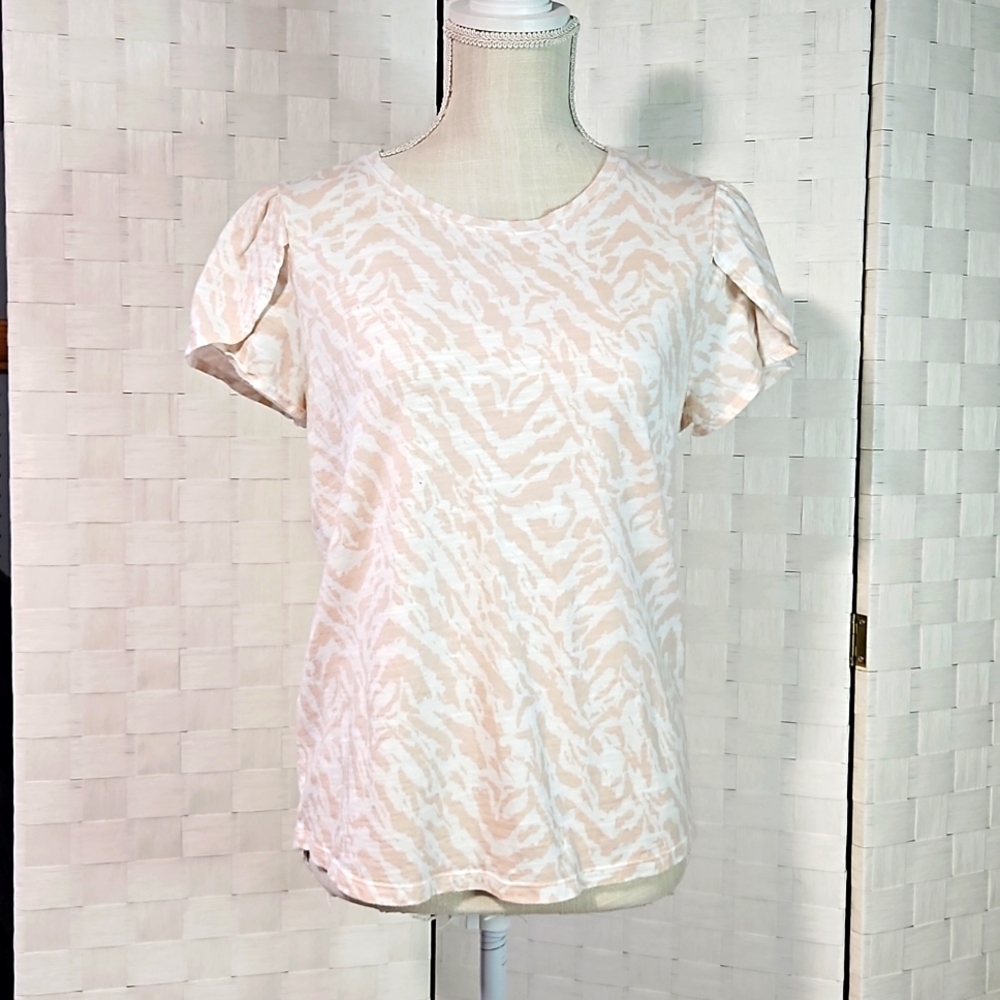 Nine West Size M- Women's Tulip Sleeve Print Top